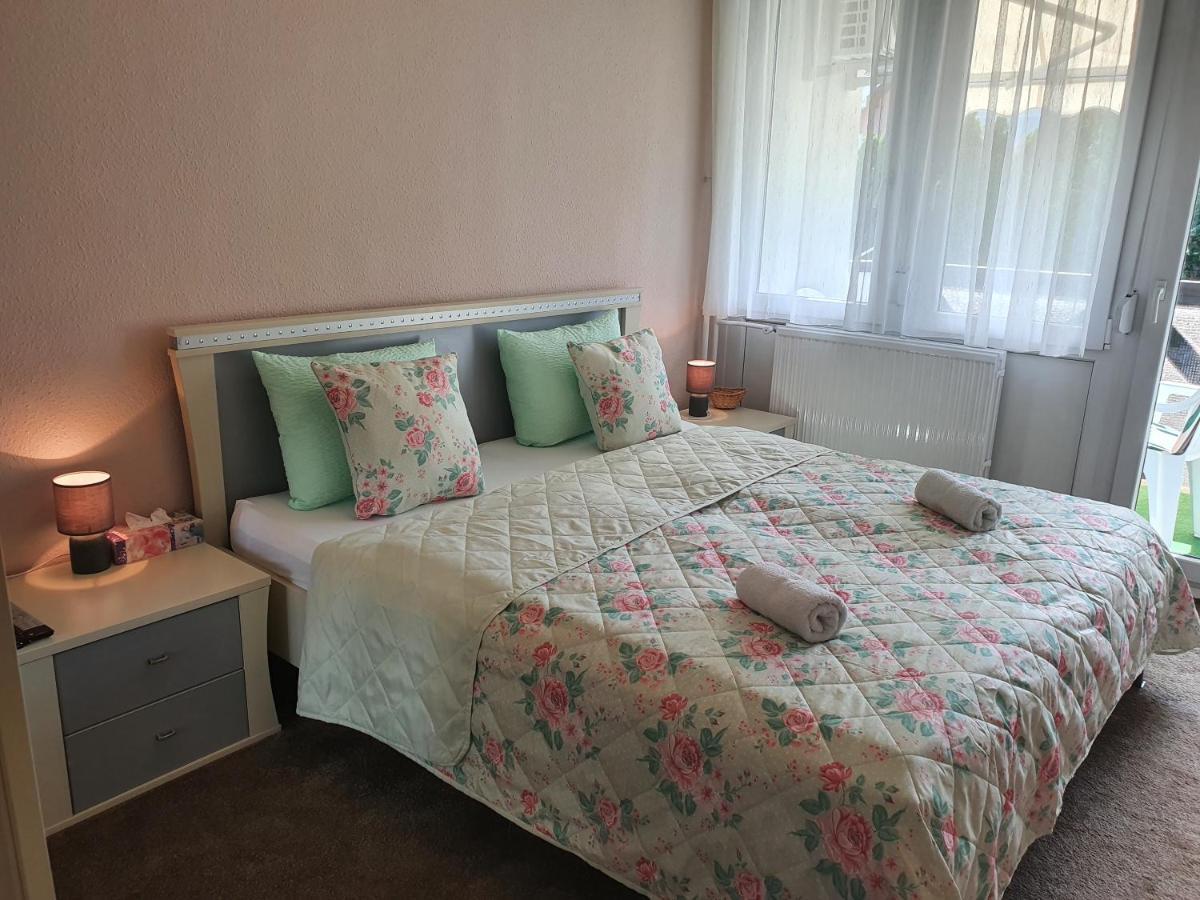 Flower Apartment ヘーヴィーズ エクステリア 写真