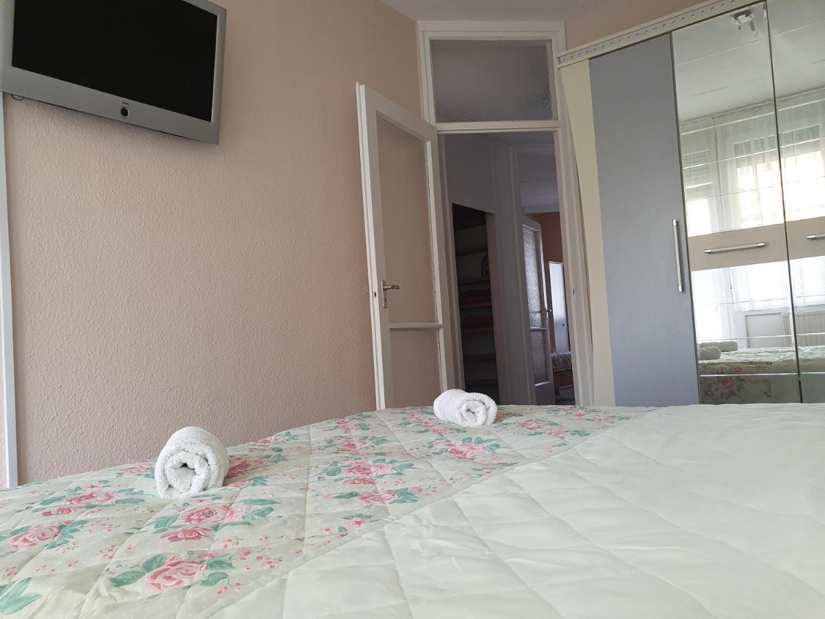 Flower Apartment ヘーヴィーズ エクステリア 写真