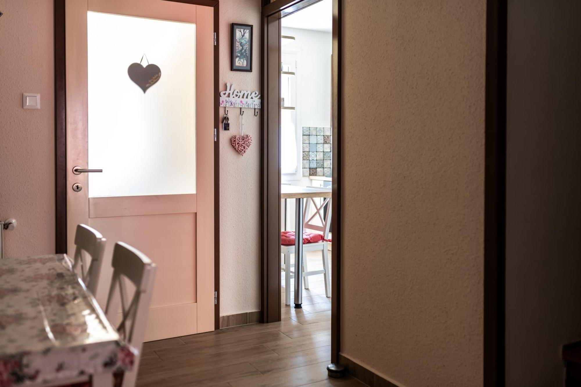 Flower Apartment ヘーヴィーズ エクステリア 写真