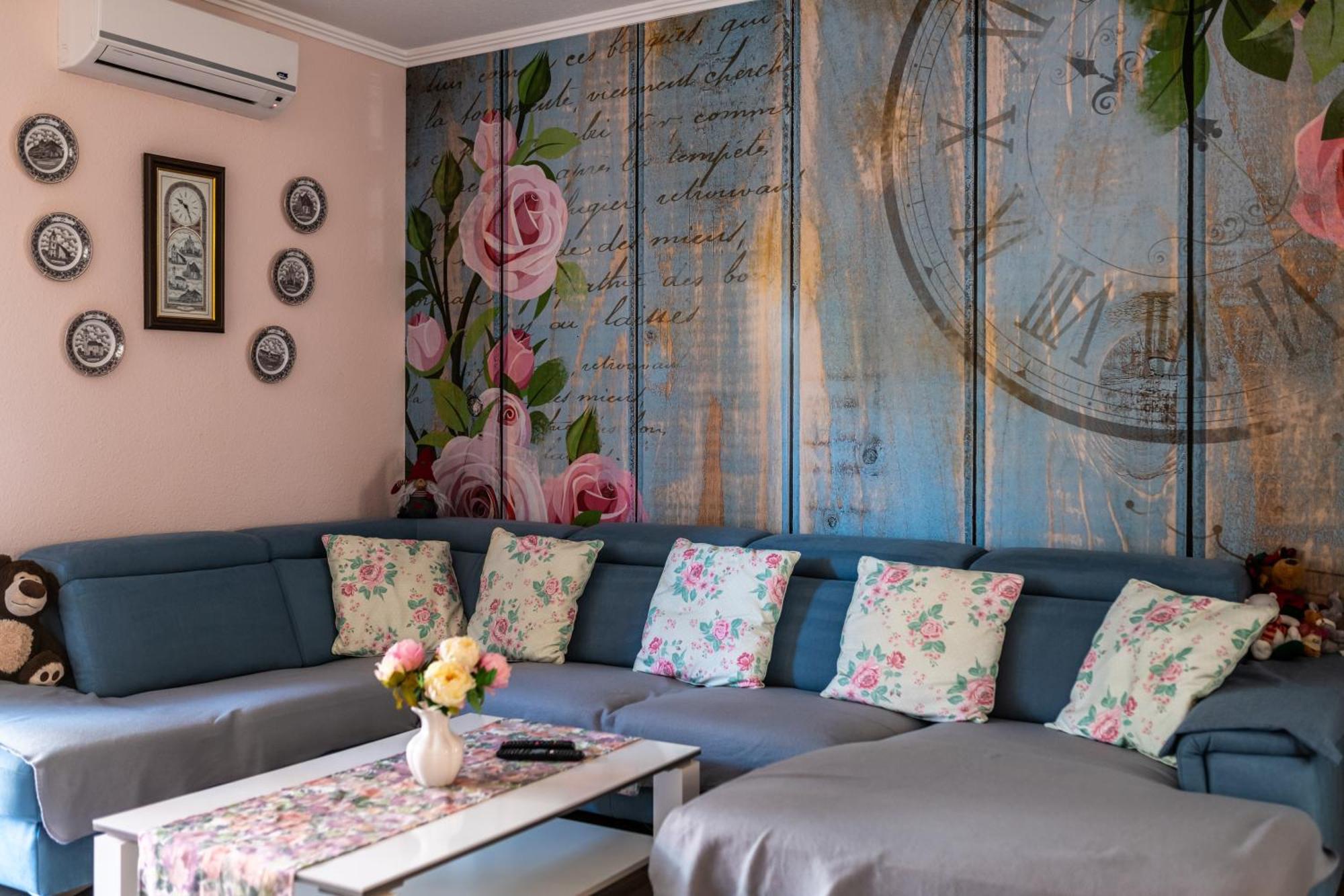 Flower Apartment ヘーヴィーズ エクステリア 写真